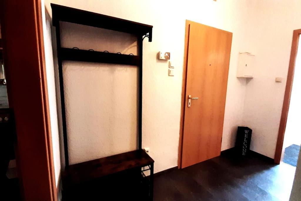 Gockel Homes 1 - Zentral Mit Balkon & Netflix Essen Ngoại thất bức ảnh